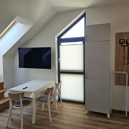 Via Mare Apartman Jantar